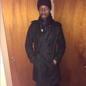 Meet your Posher, Dominique